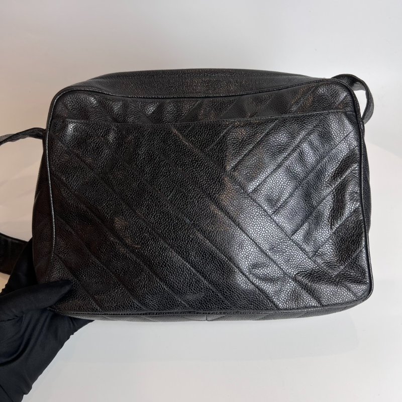 CHANEL 金球側肩包荔枝皮黑29開-1