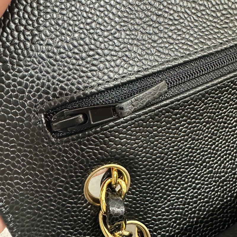 Chanel A01113 黑荔枝皮金釦CF 23-20