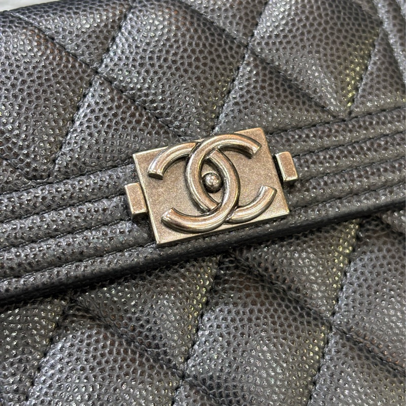 CHANEL A80734 Boy 缺貨款 黑色 荔枝皮 銀釦 三折 零錢包 短夾 皮夾 錢包-13