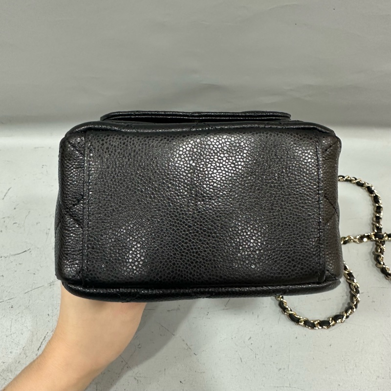 Chanel AP3753 黑荔枝皮淡金釦mini 24c-5
