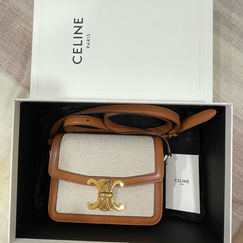 CELINE TEEN TRIOMPHE凱旋包-1