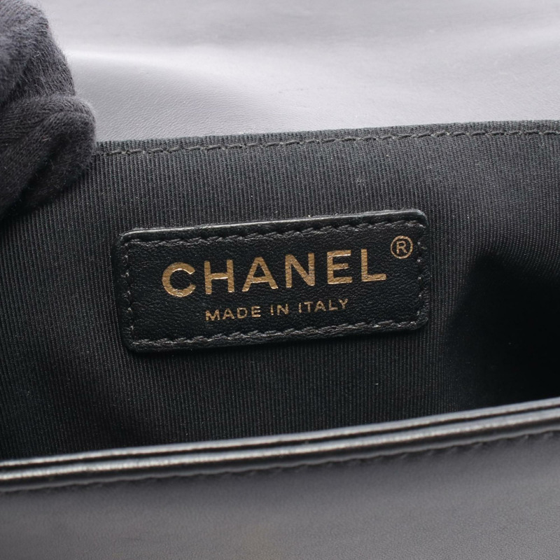CHANEL Boy Chanel 大號 Matelasse 小羊皮單肩包,黑色/金色,女款,A92193-3
