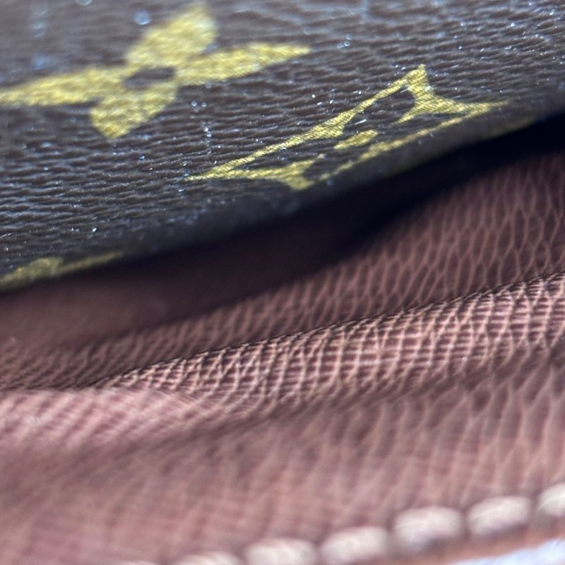 ::LOUIS VUITTON:: LV M45266 經典花紋日字斜背包-34