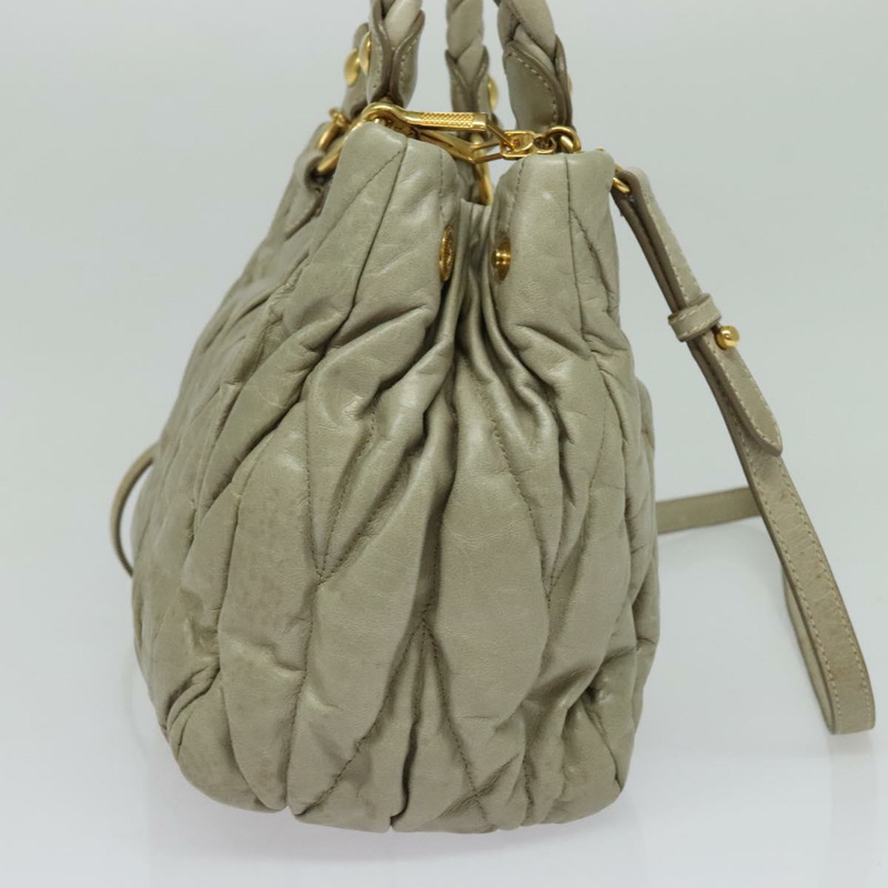 【日本直送】Miu Miu Matelasse 手提包 皮革 2way 米色 金 正品 140255-2
