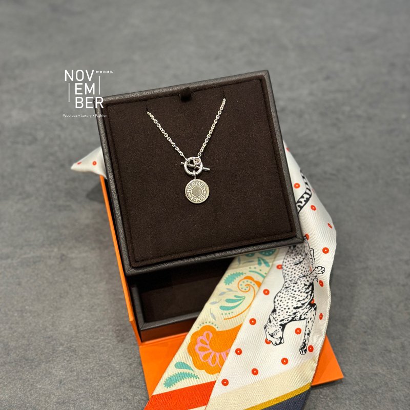 全新💖 Hermès 愛馬仕 純銀圓牌項鍊-4