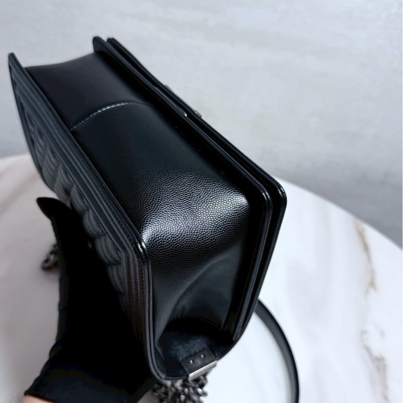 Chanel Boy25 黑銀荔枝牛 99新全配-13
