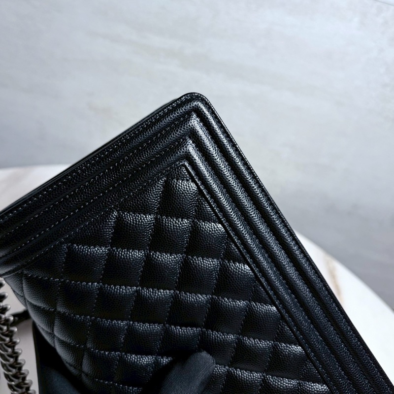 Chanel Boy25 黑銀荔枝牛 99新全配-15