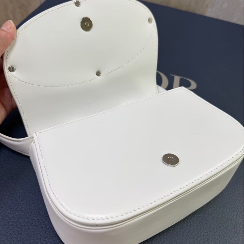 Diesel 白色 🩵 價格甜狀況好-20