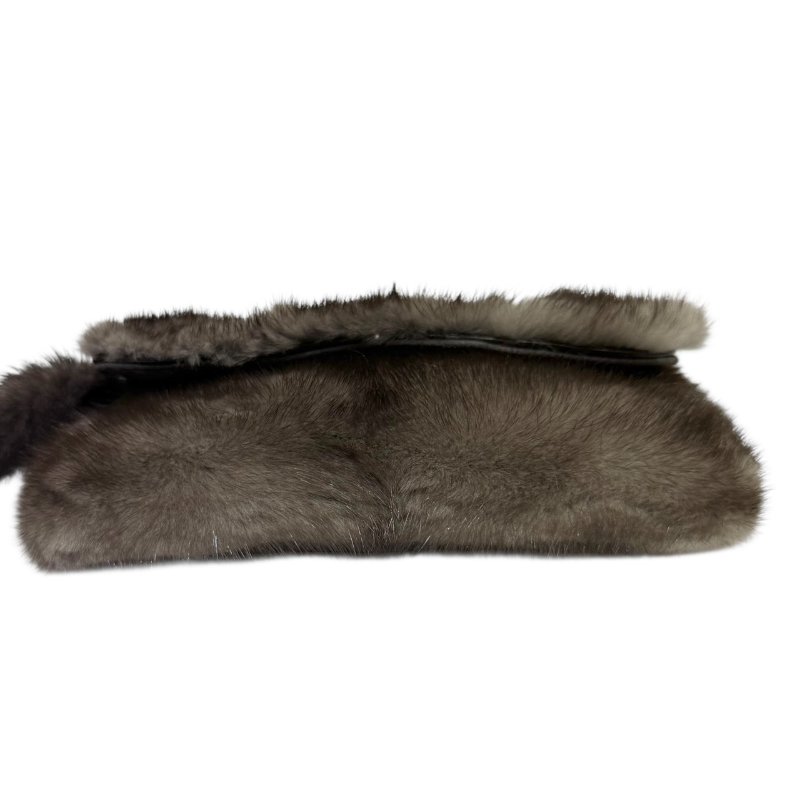 【美收精品】GUCCI 棕色絨毛肩背包 4-24-4