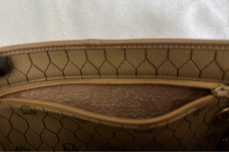 Dior Vintage Chain Bag-34
