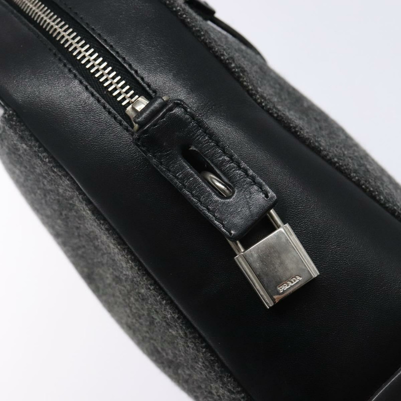 【日本直送】PRADA 手提包 皮革 黑色 銀色 正品 bs29047-17