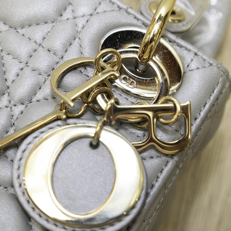 DIOR 三格戴妃包灰色金扣-5