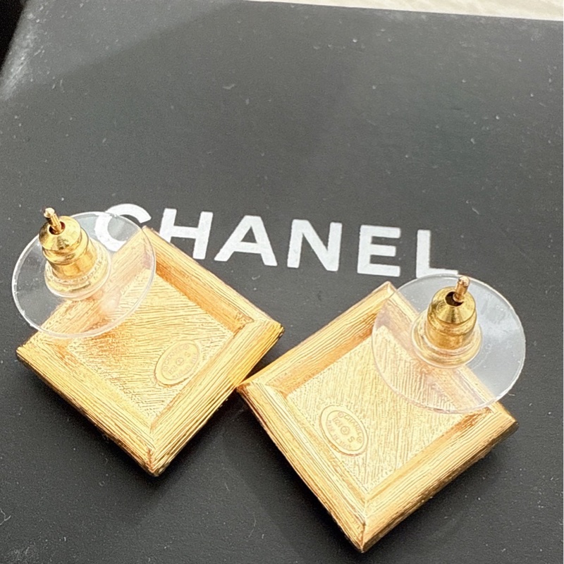 Chanel 方形粉色logo耳環 🩵-5