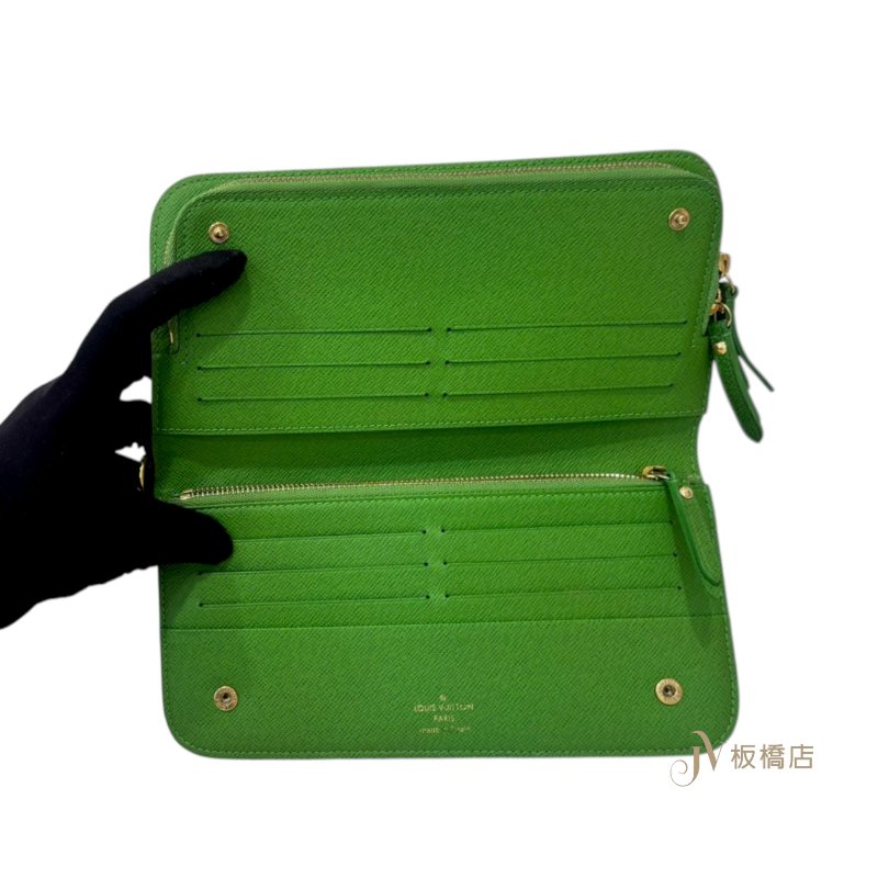 LV 原花綠內裡對開長夾M66565-7