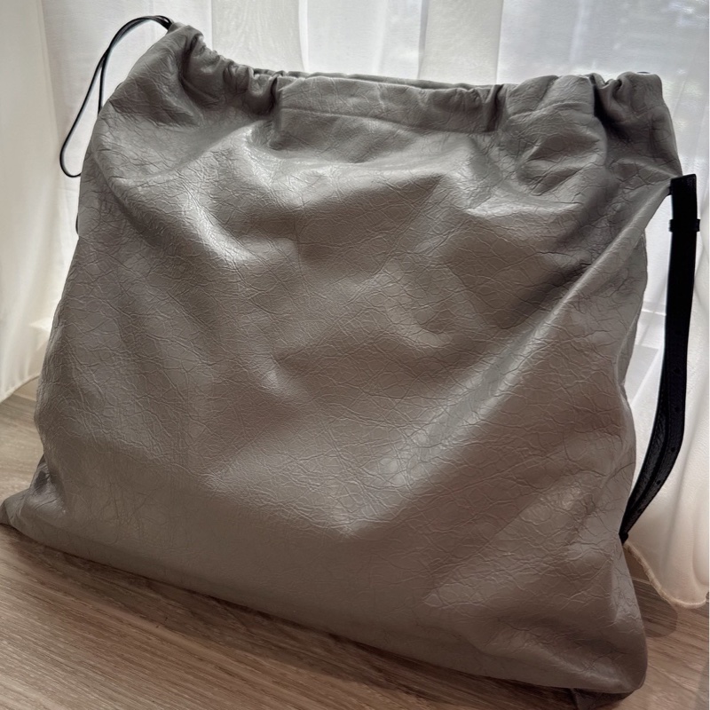 Balenciaga 灰色紙袋包-3