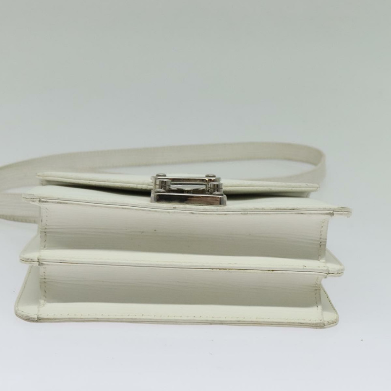 【日本直送】FENDI 肩背包 皮革 白色 銀色 正品 BA5134-4