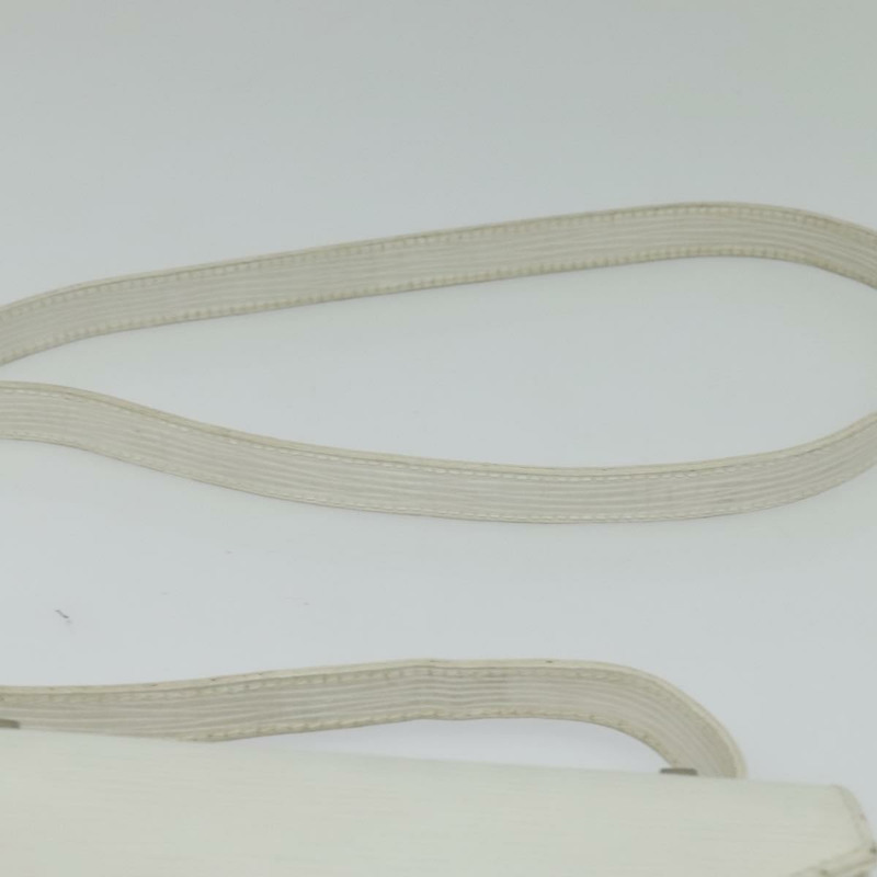【日本直送】FENDI 肩背包 皮革 白色 銀色 正品 BA5134-7