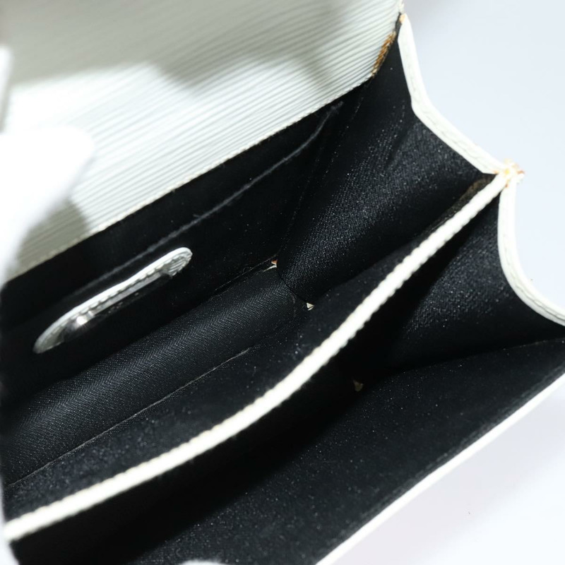 【日本直送】FENDI 肩背包 皮革 白色 銀色 正品 BA5134-17