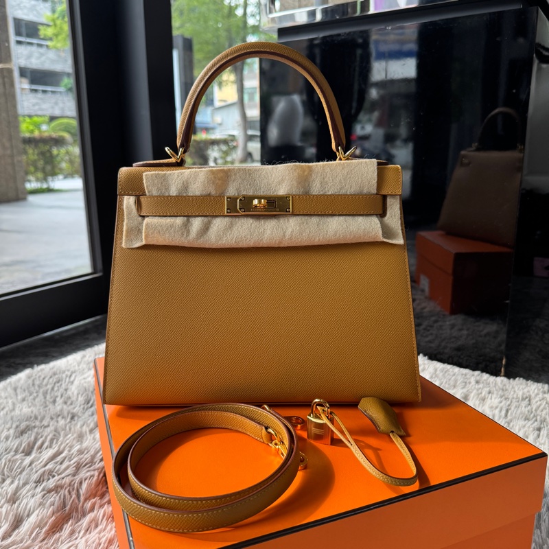 HERMES 新色 Kelly 28 芝麻色 2S EPSOM皮 金釦 外縫 B刻-0