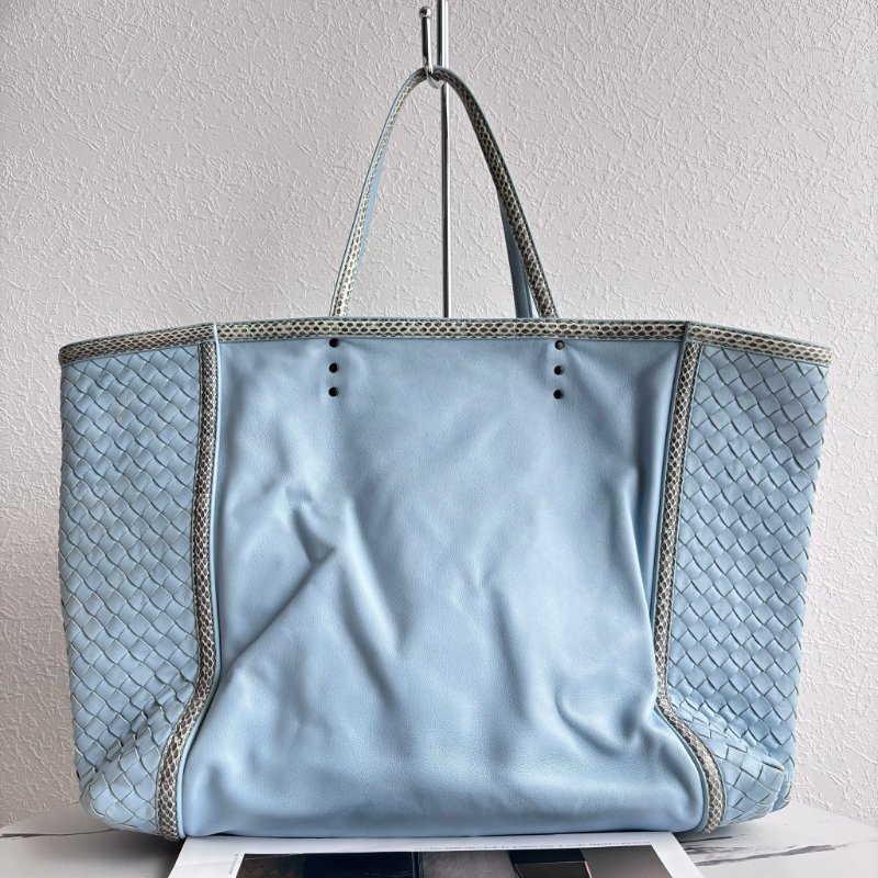 ::Bottega Veneta:: BV 水蛇皮拼接寶寶藍皮革肩背包 托特包 手提包-2