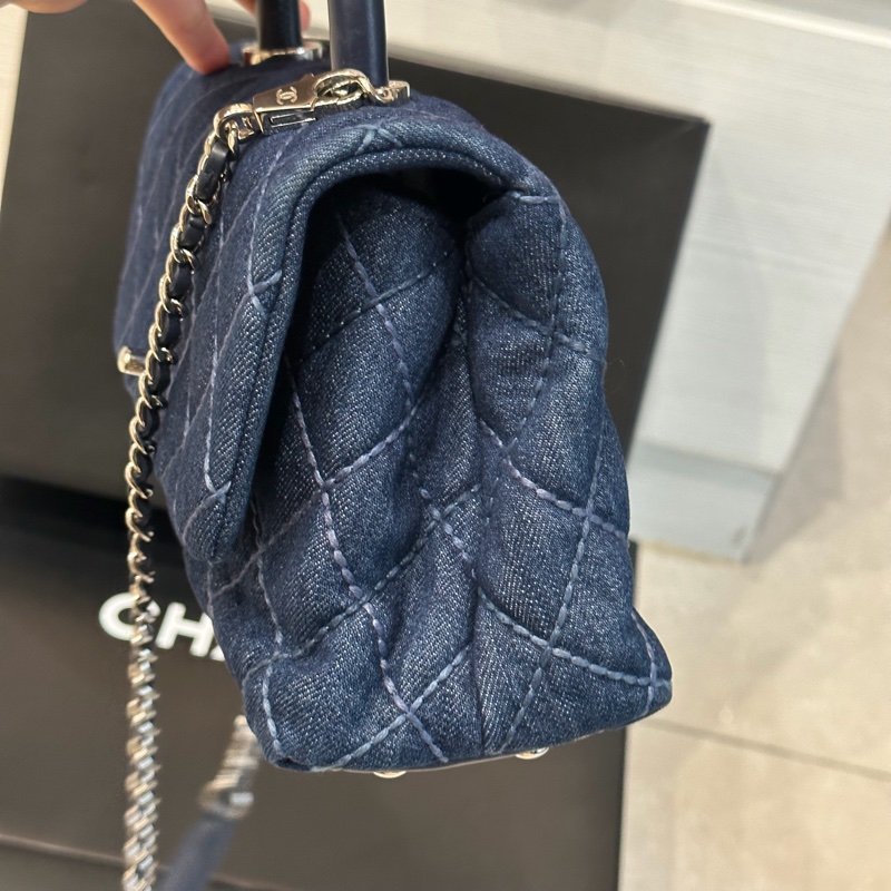 全配🈶購證♥️ Chanel Coco handle 牛仔丹寧小號-15