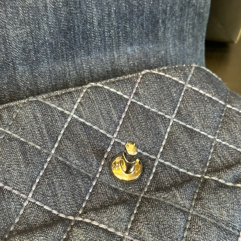 全配🈶購證♥️ Chanel Coco handle 牛仔丹寧小號-24