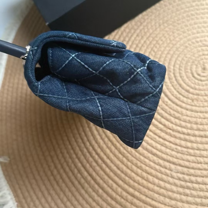 全配🈶購證♥️ Chanel Coco handle 牛仔丹寧小號-34