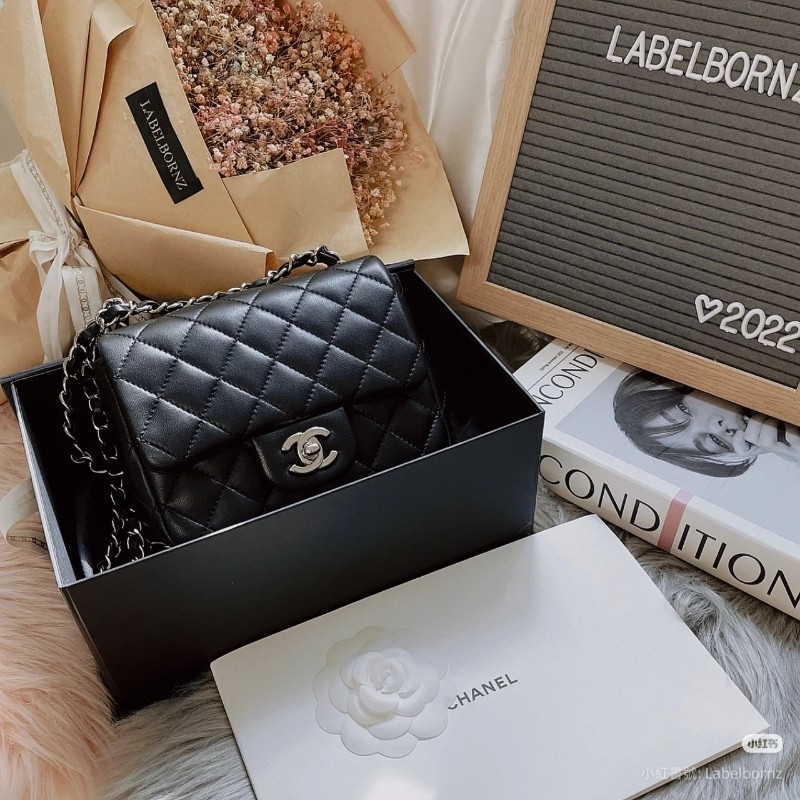全配🈶購證♥️ Chanel 黑銀羊皮方胖子-1