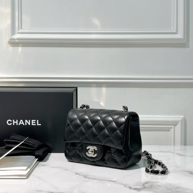全配🈶購證♥️ Chanel 黑銀羊皮方胖子-4