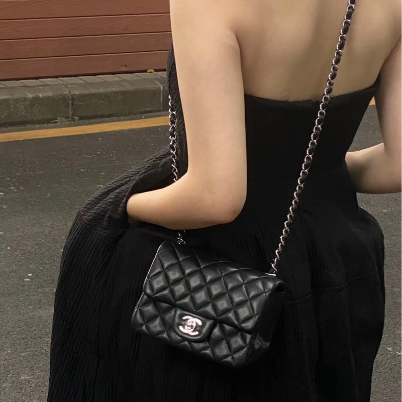 🈶盒子塵袋購證♥️ Chanel 黑銀經典胖子-2