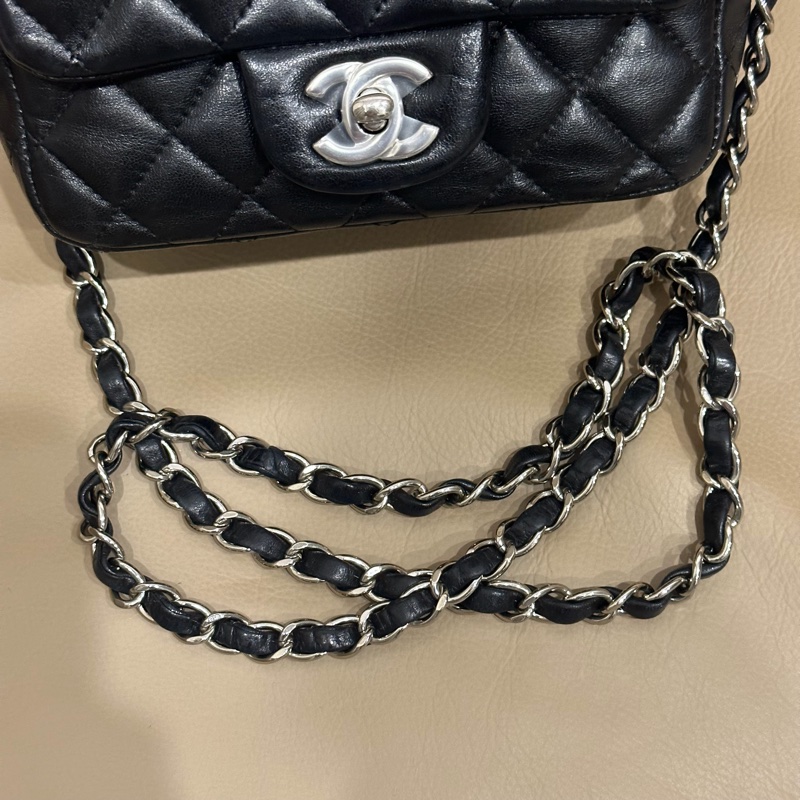 🈶盒子塵袋購證♥️ Chanel 黑銀經典胖子-8