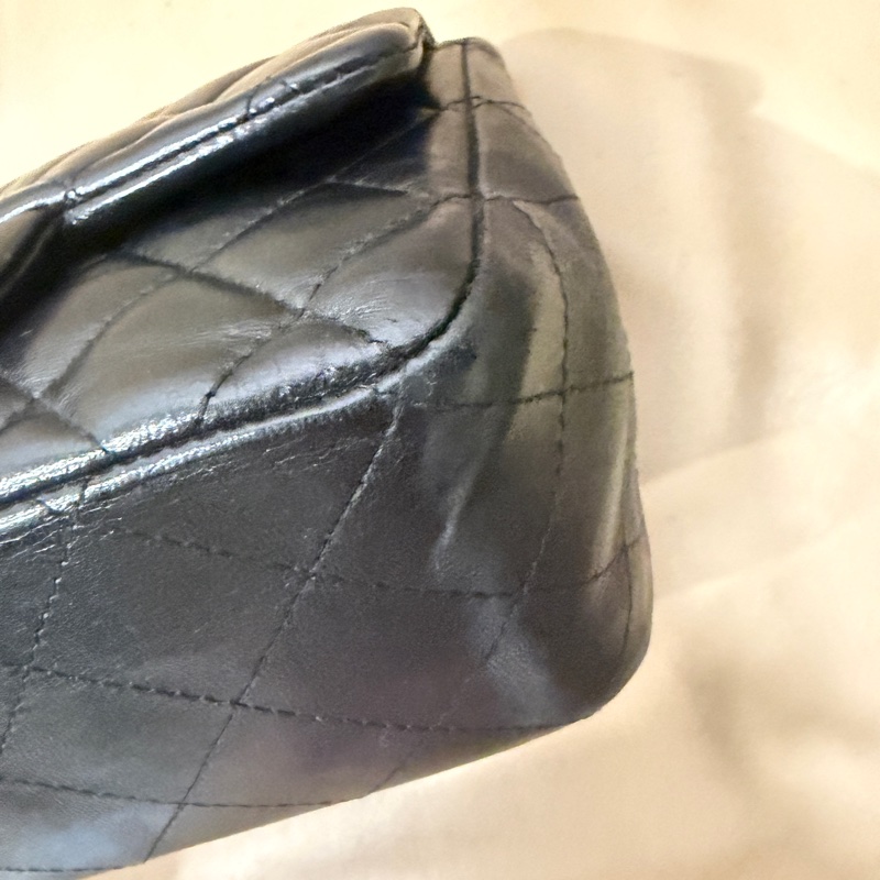 🈶盒子塵袋購證♥️ Chanel 黑銀經典胖子-27