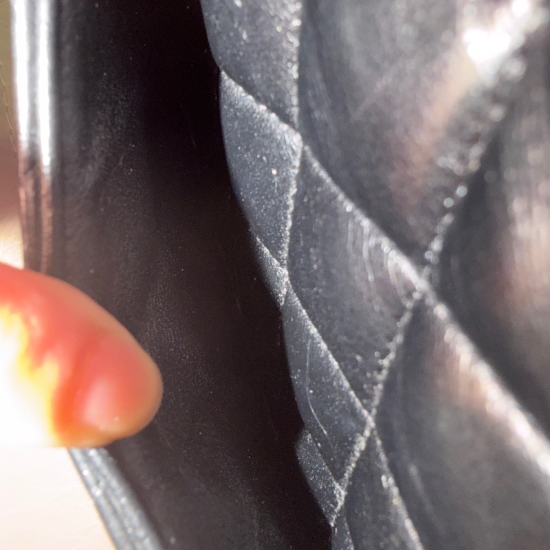 🈶盒子塵袋購證♥️ Chanel 黑銀經典胖子-45