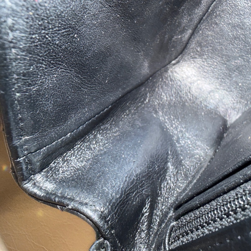 🈶盒子塵袋購證♥️ Chanel 黑銀經典胖子-85