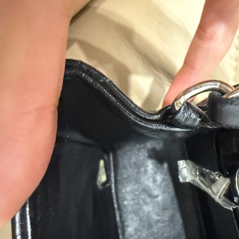 🈶盒子塵袋購證♥️ Chanel 黑銀經典胖子-91