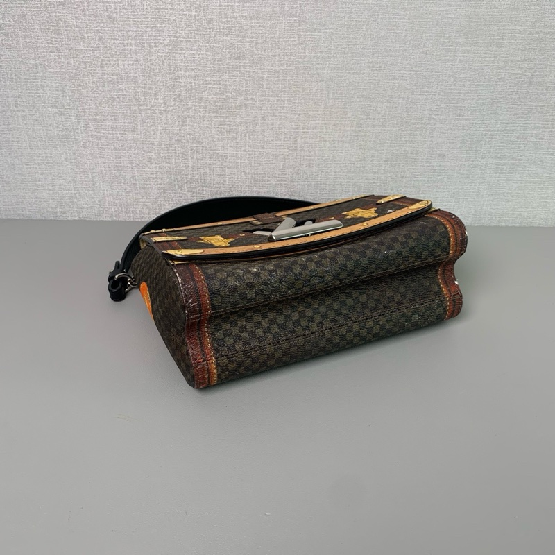 Louis Vuitton 限量Twist 鏈條包 棕色復古感🤎-5
