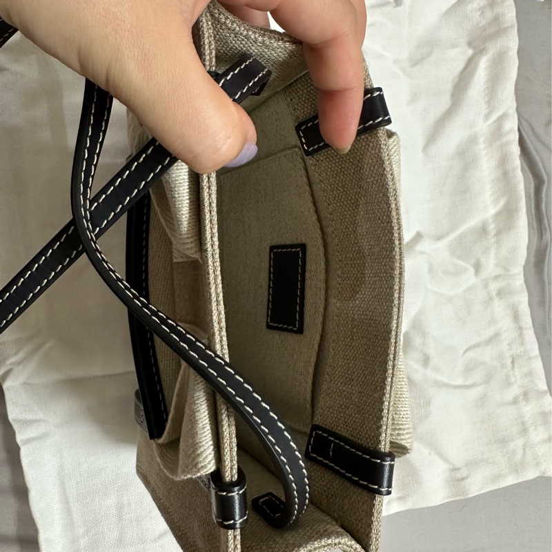 woody chloe mini-12
