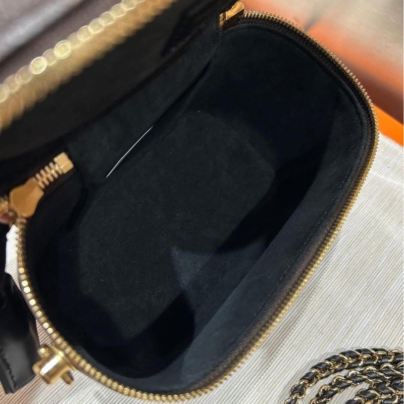 Lv vanity pm-4