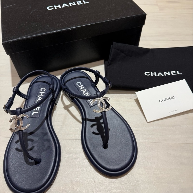 全新CHANEL雙C涼鞋-5
