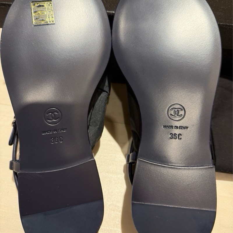 全新CHANEL雙C涼鞋-9