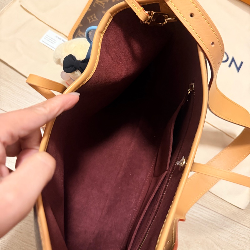 LV M46203 CarryAll PM-12