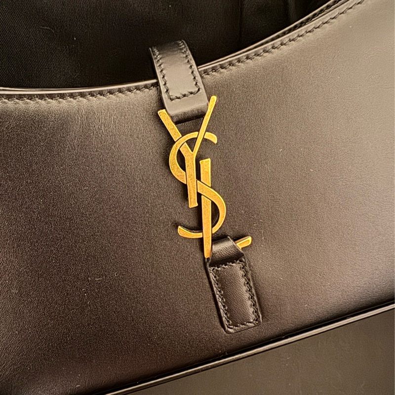 YSL MINIBAG HOBO 5A7-13