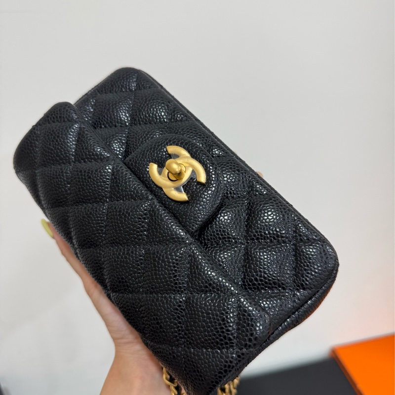 Chanel 香奈兒 黑金 cf 17 extra mini 斜背包  側背包 鍊條包 肩背包 手提包-15