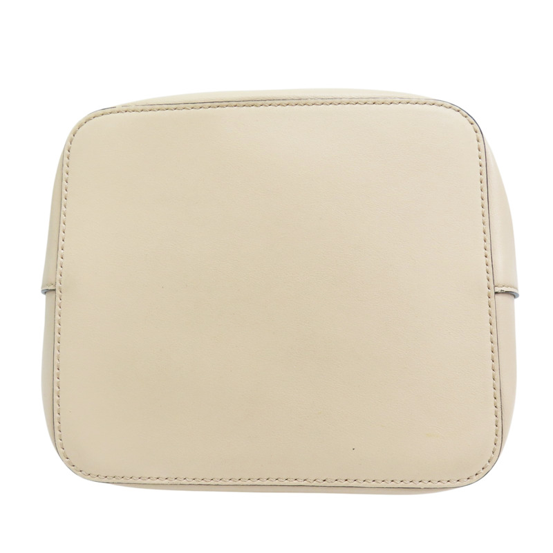 粉膚色牛皮 束口 Mon Tresor 水桶包 肩背包【FENDI 芬迪】 8BT298-3