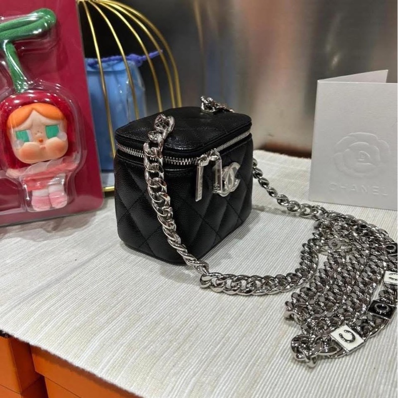 Chanel mini vanity with coco chain黑色荔枝牛皮-1