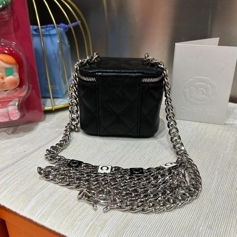 Chanel mini vanity with coco chain黑色荔枝牛皮-2