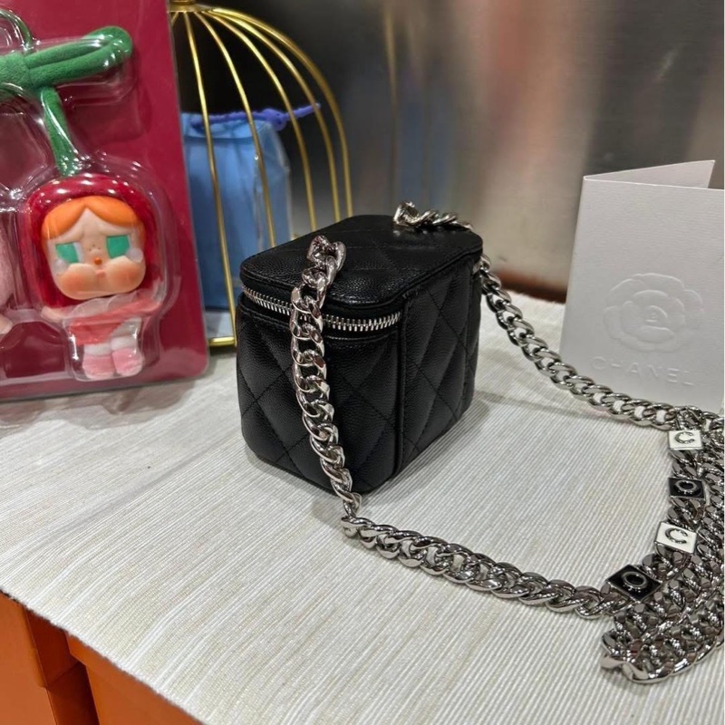 Chanel mini vanity with coco chain黑色荔枝牛皮-4