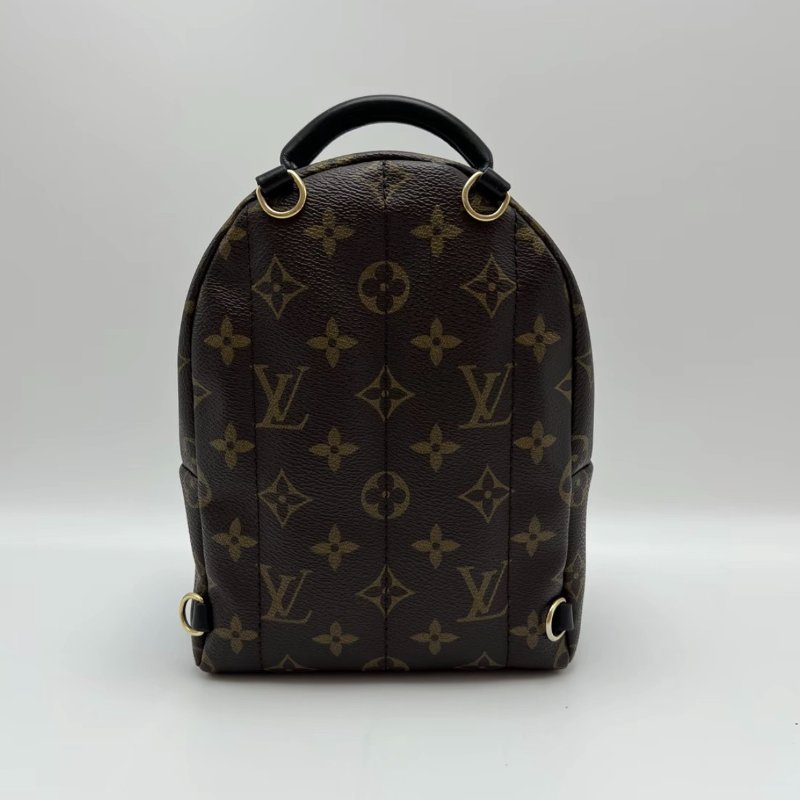 LV 限量徽章PALM SPRINGS mini後背包 17*22*10 98新配件盒子塵袋-1