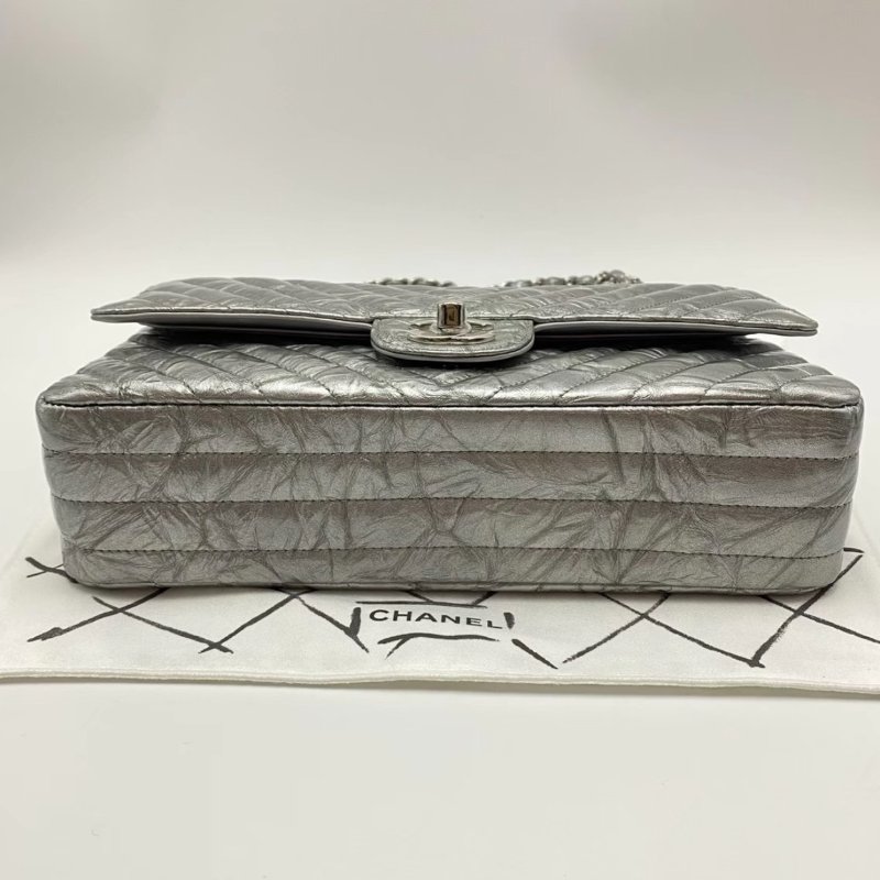CHANEL 限量液態銀色V紋CF中號25*15*7 98新配件盒子塵袋保卡-2
