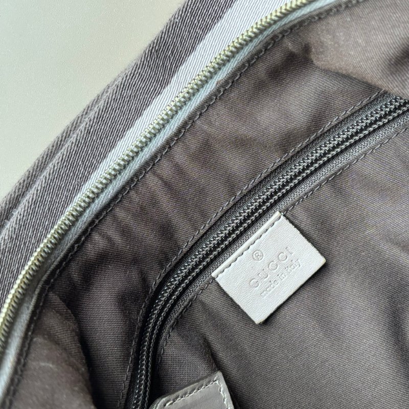 ::GUCCI:: 181092 米色烏木色GG帆布薰衣草紫色織帶半月包 斜背包-23